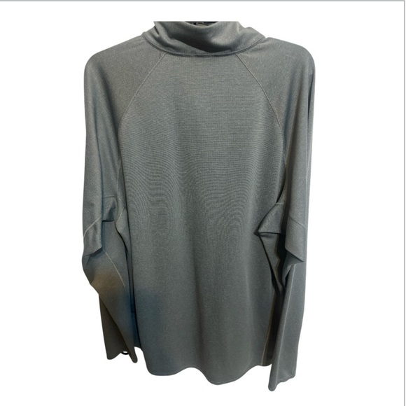 Patagonia Men's Dark Gray Swim Rash Guard - Picture 3 of 9